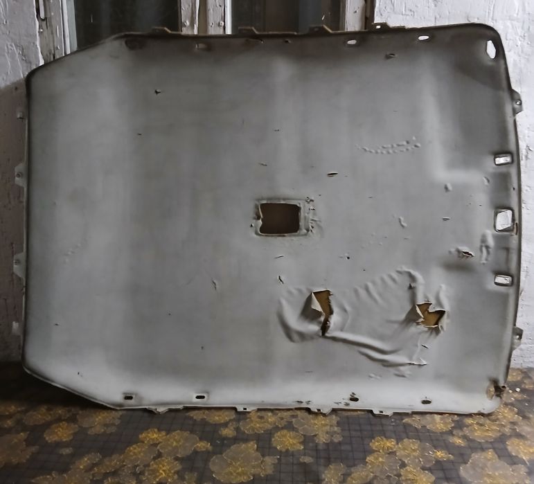 Продам потолок мазда переходка 626