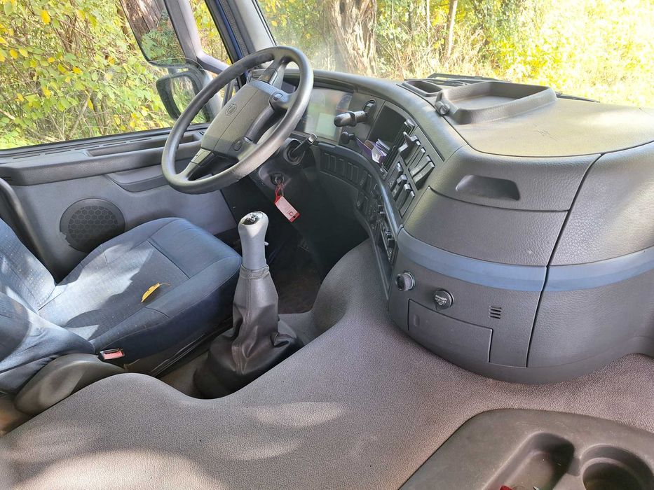 Camion cu macara  VOLVO 6×2 FM300 cu macara palfinger PK14080