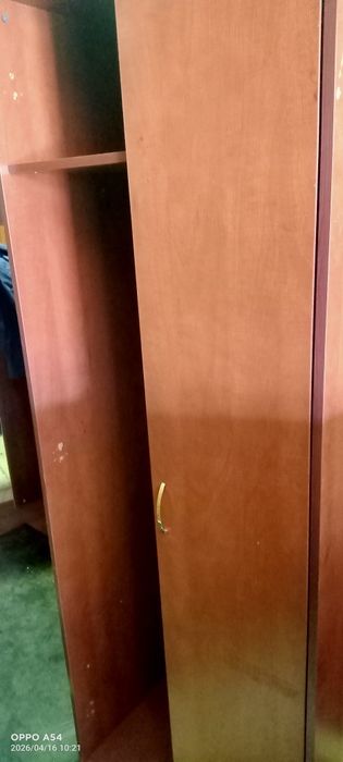 Столы, шкафы офисные