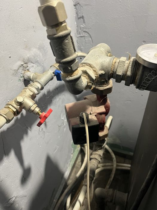 Камина с водна риза и помпа гронфост