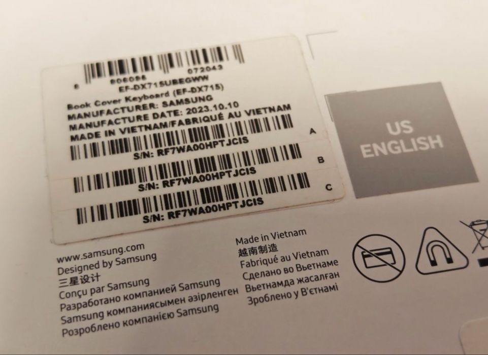 ***КАТО НОВ Samsung Book Cover Keyboard S9  / Fe 5G Технополис Гаранци