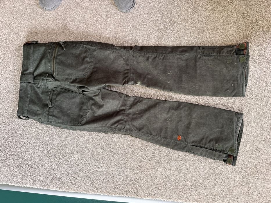 Pantaloni snowboard 686 Limited Edition 15K/10K – XS