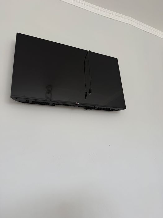 Экран сынган смарт тв сатылады