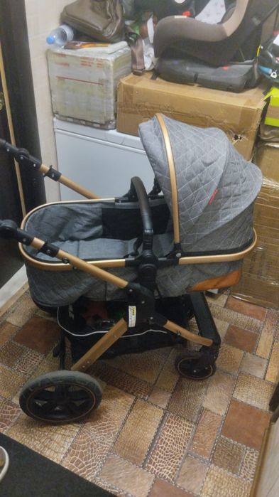 Продам детскую коляску