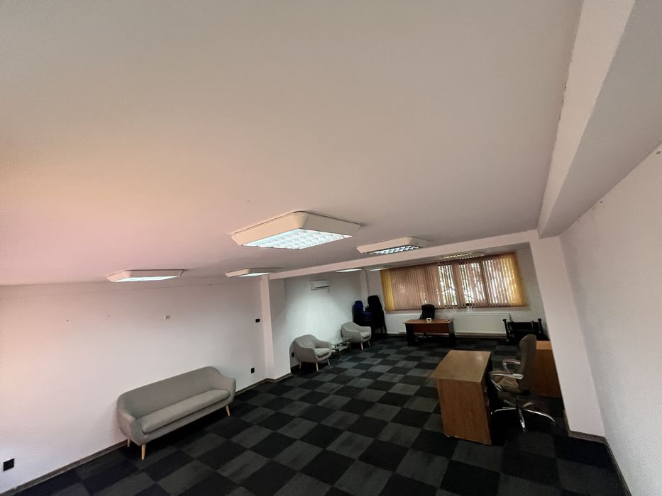 Spatiu de inchiriat 65 Mp -Tatarasi /Cladire Birouri/Spatiu Comercial