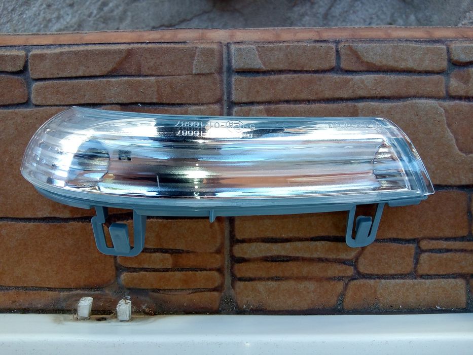 Мигач в огледала LED VW голф 5,6,Шаран, Пасат б5.5 б6 Шкода