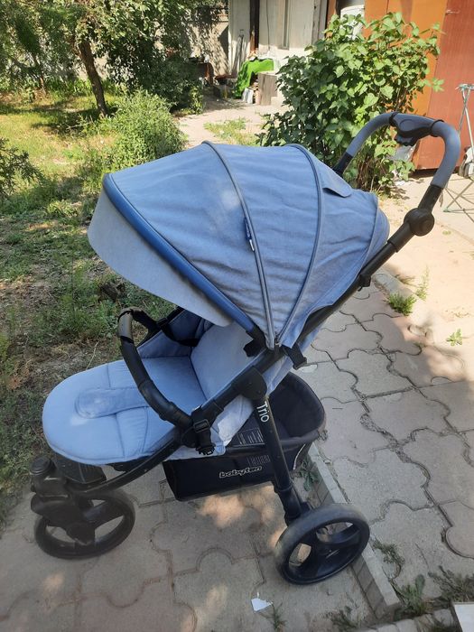 Коляска в хорошем состоянии