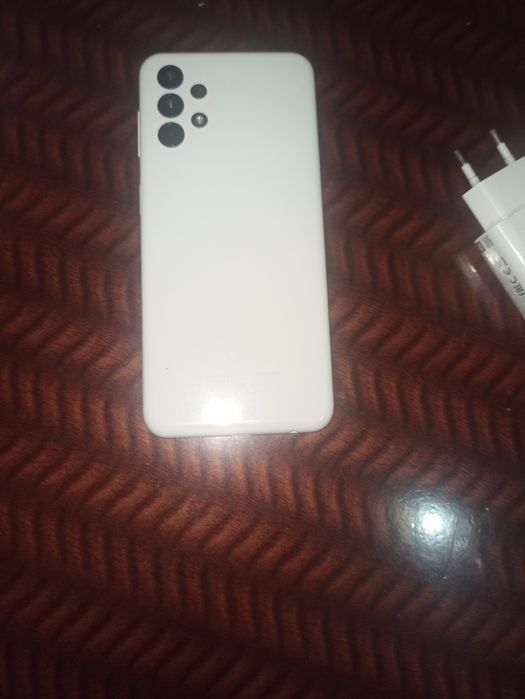 Samsung Galaxy A13 32 gb Новый