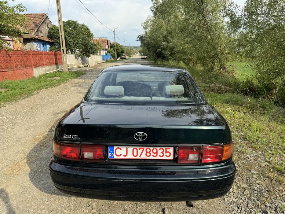 Toyota Camry 2.2 Gl