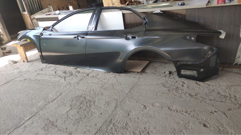 Крылья на Тойота Камри 70/75