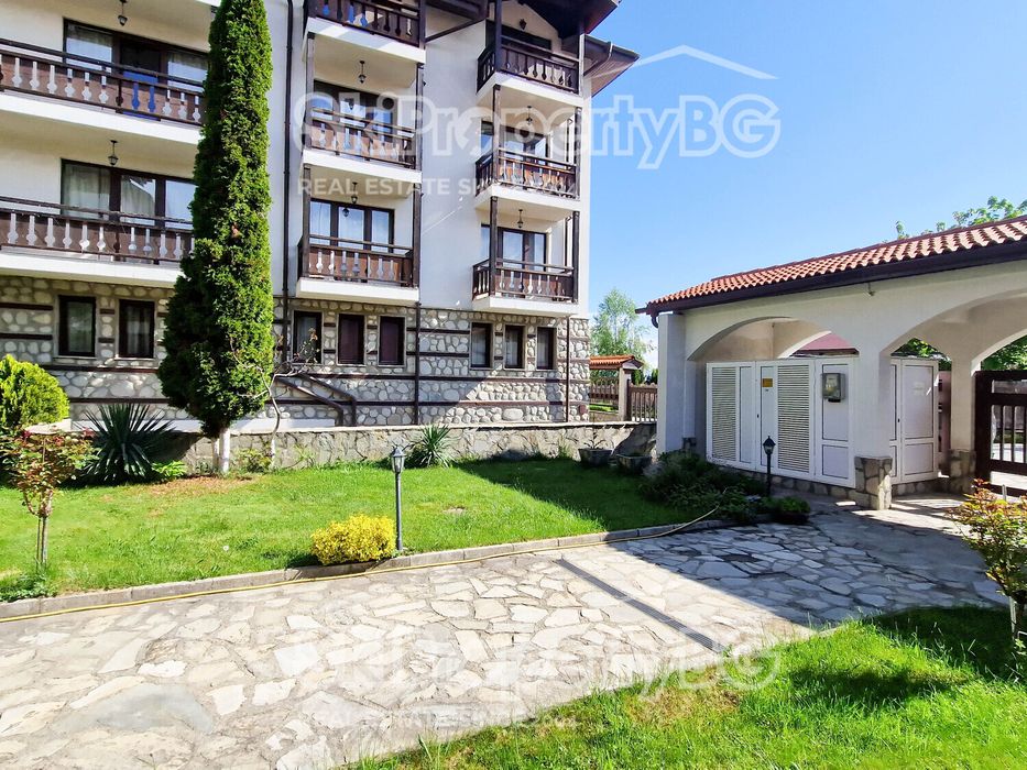 Просторно студио за продажба, на 100 м. от лифта!