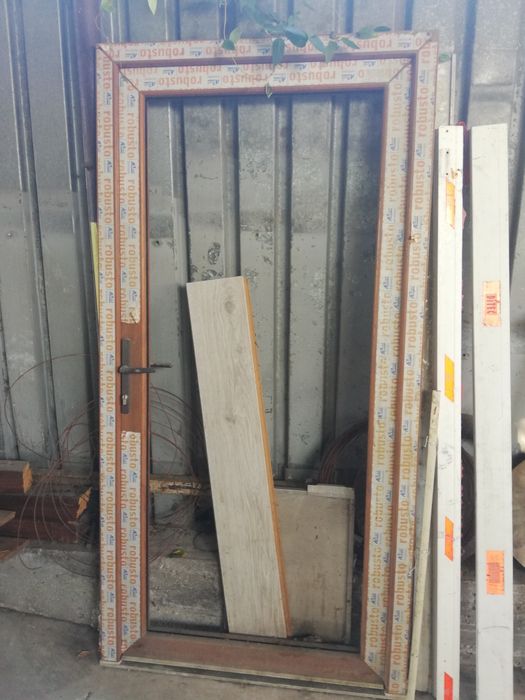 Ușă termopan noua fara sticla.