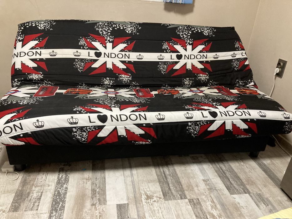 Диван клик-клак запазен