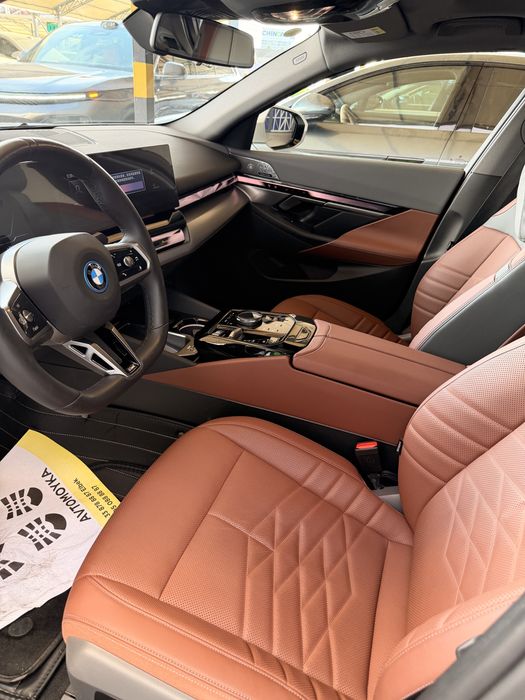 Bmw I5 40L dop opsiya oq/qora