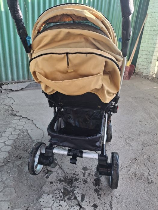 Продам коляску в отличном состоянии.