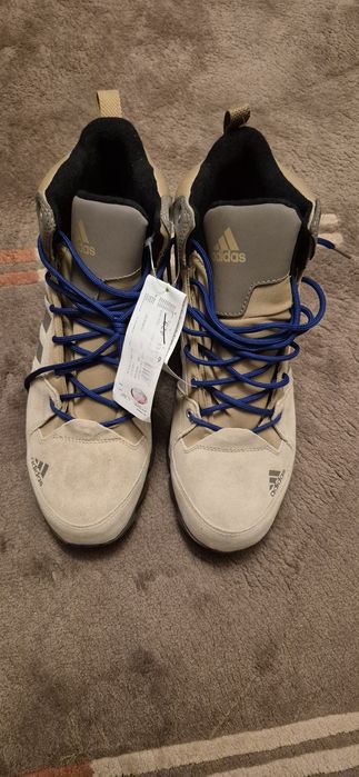 Adidas Traxion, timp liber