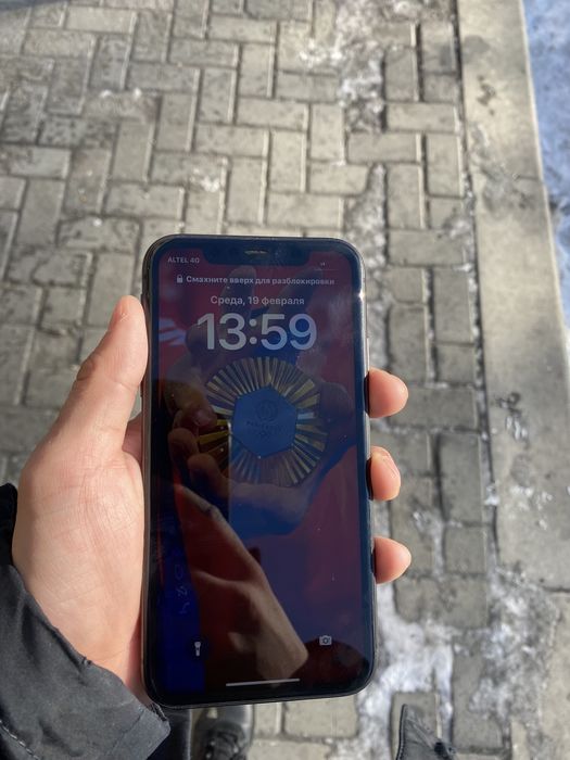 Iphone 11 продам