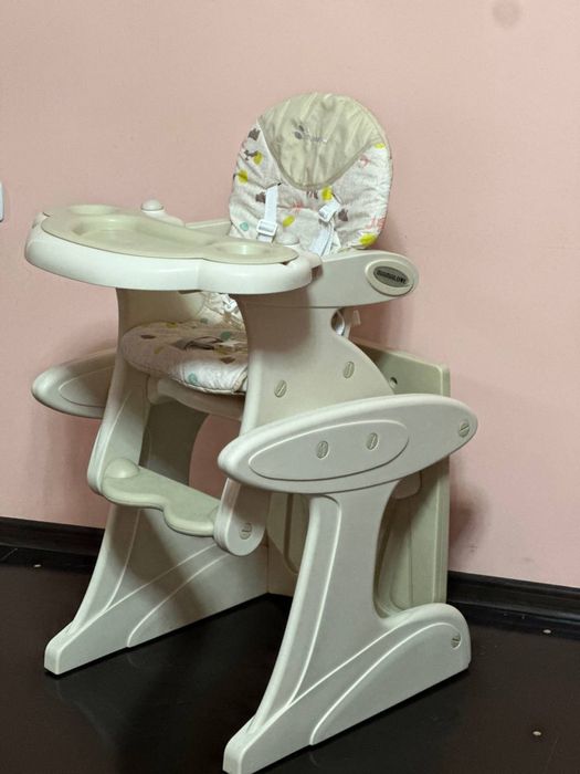 Stulchik kormlena MAMA LOVE