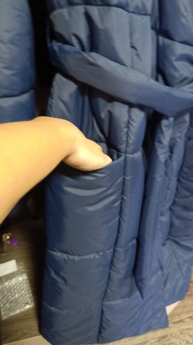 Продаю пуховик, новый синтепон
