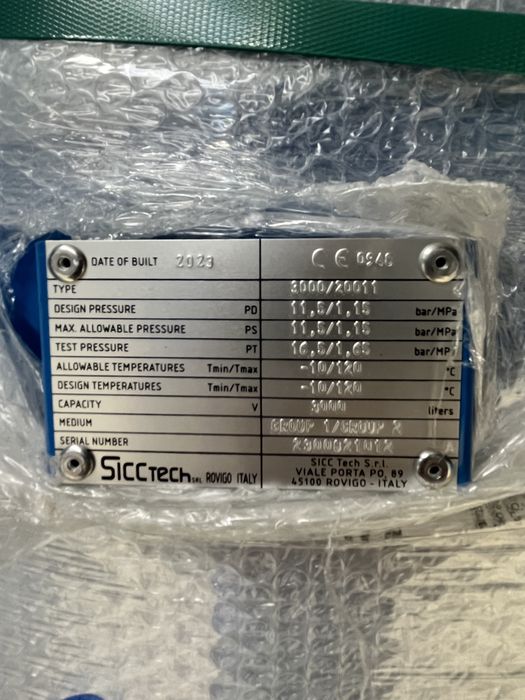 Butelie - Rezervor de aer, vertical, 3000 L, 12 Bar - Produs nou