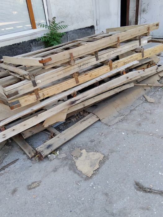 Срочно отдам дрова. Самовывоз