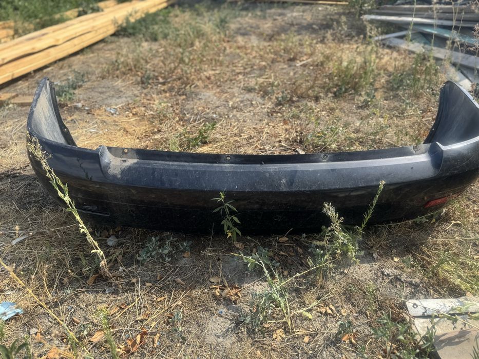 Продам задний бампер от приоры 1