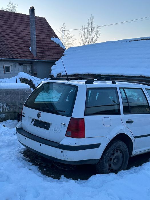 Vând Golf 4 1.9 SDI