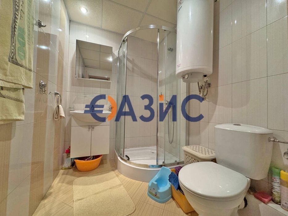 Продава се Тристаен апартамент в Свети Влас - 77 кв.м за 1884 €/кв.м - Снимка #10