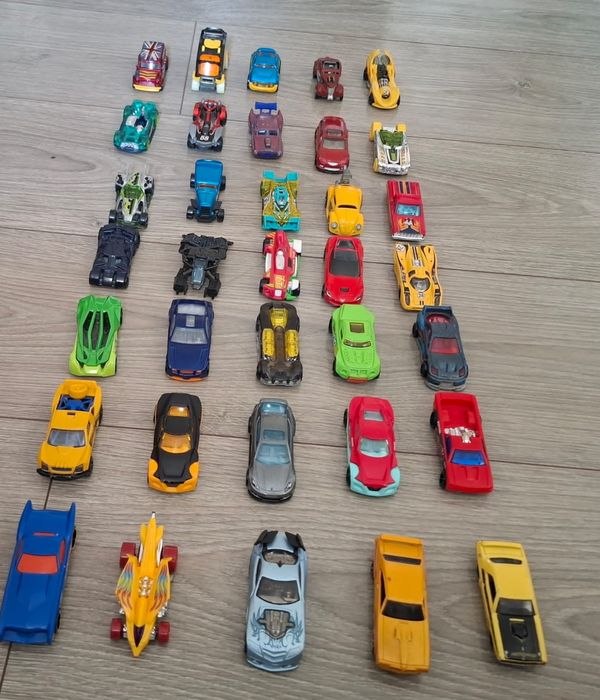 Mașinuțe  Hotwheels
