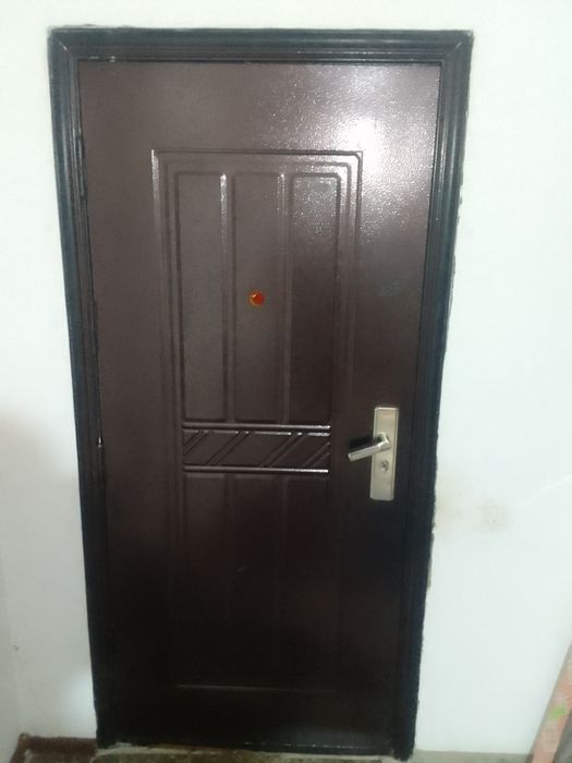 Бөлме арасындағы  Есік