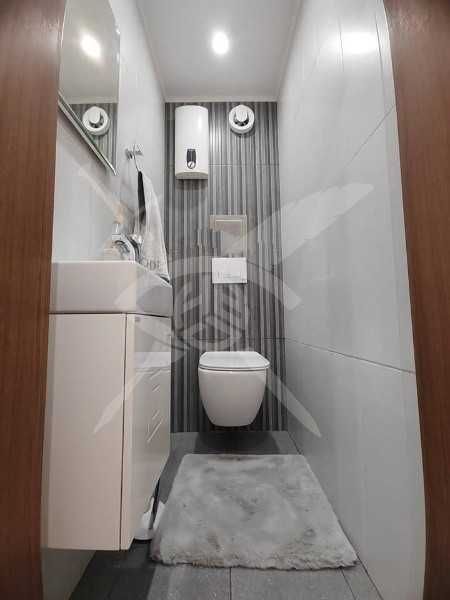 Тристаен апартамент със самостоятелен гараж в центъра на Бургас 86665