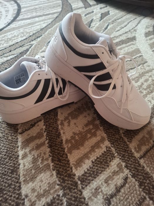 Adidas Hoops 3.0 Bold