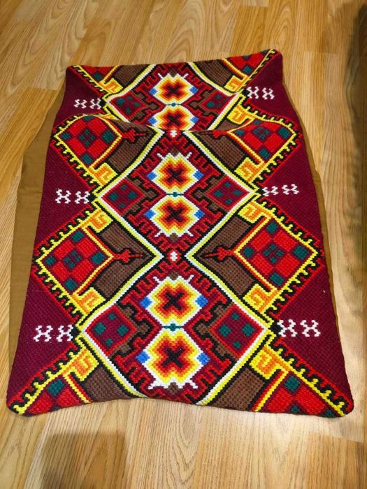 Бродирани калъфки