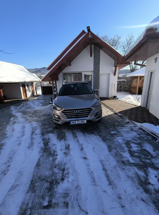 Se vinde hundai Tucson