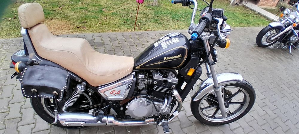 Vand motocicleta kawasaki LTD 454