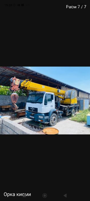 E-auksion да MAN автокран.