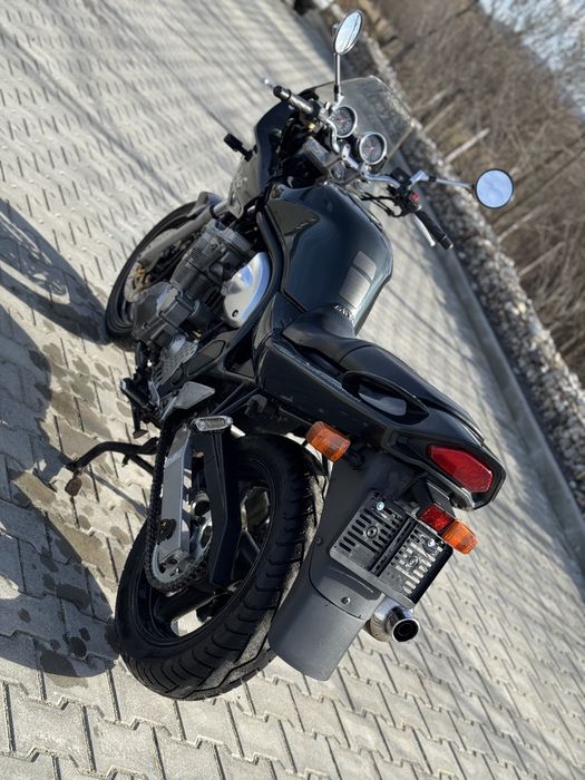 Motocicleta Suzuki Gsf 600 80 de cai