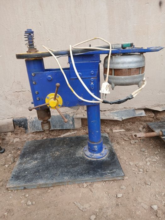 Карчер сатилади...