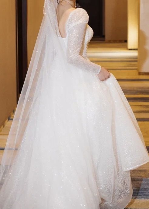 Продам свадебное платье