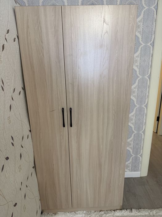 Шкафчик маленький