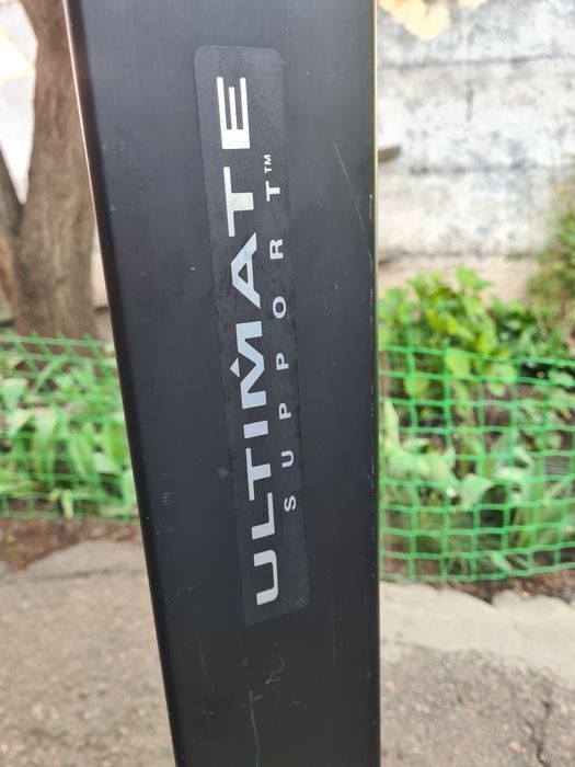 Стойки под акустику Ultimate Support MS-36B2