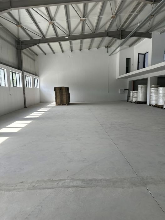 Чисто нов склад под наем