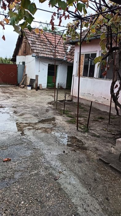 Casa de vanzare