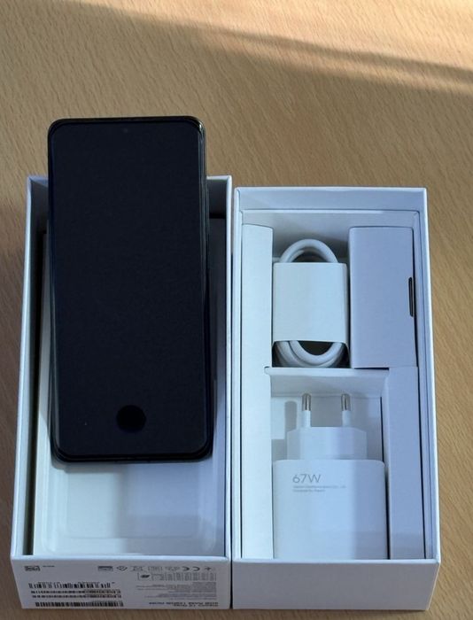 Xiaomi 12 Gray 8GB RAM / 128GB ROM + FlipBuds Pro