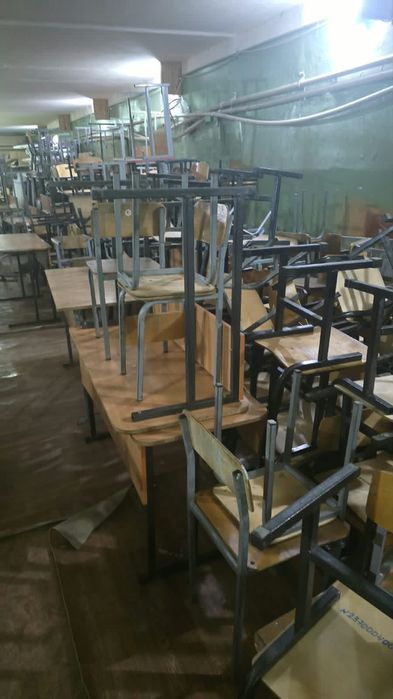 Продам парты и стулья недорого
