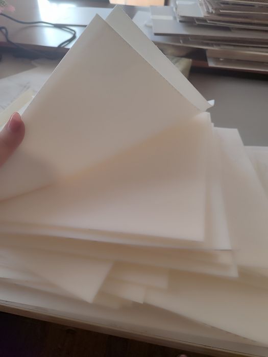 Продам срочно куски изолона