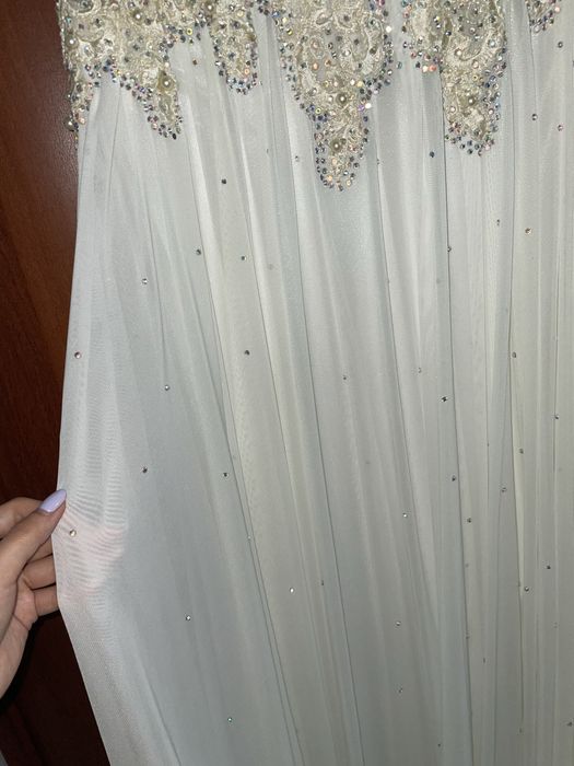 Новое турецкое отличного качества платье неодеванное