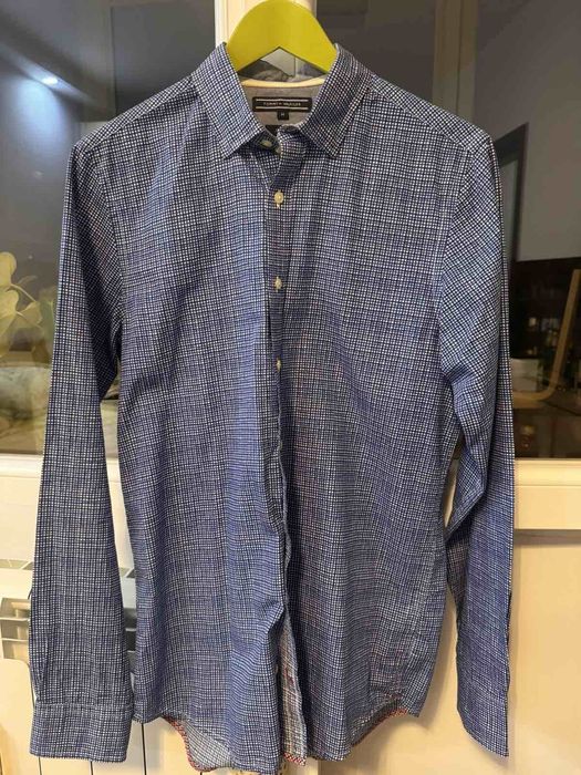 Маркова риза на Tommy Hilfiger