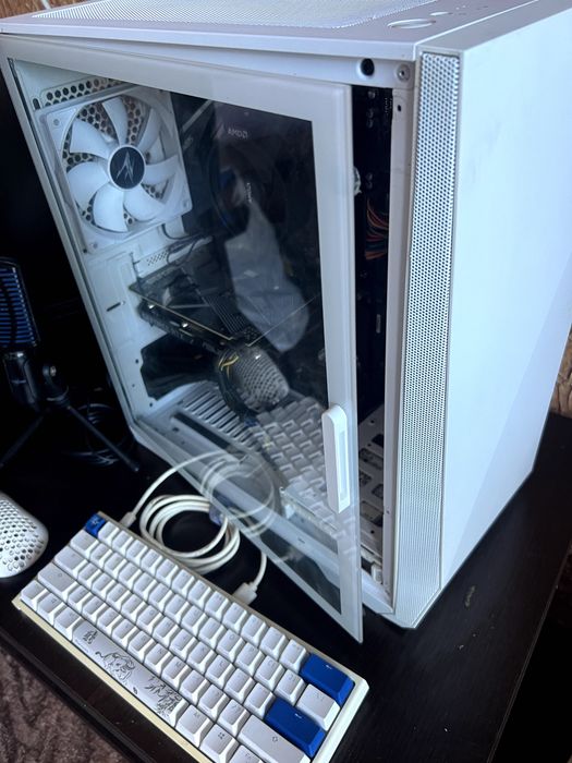 Геймърски Компютър Пълен Комплект RTX 3060 12GB | 32GB RAM | Ducky | Glorious | Acer