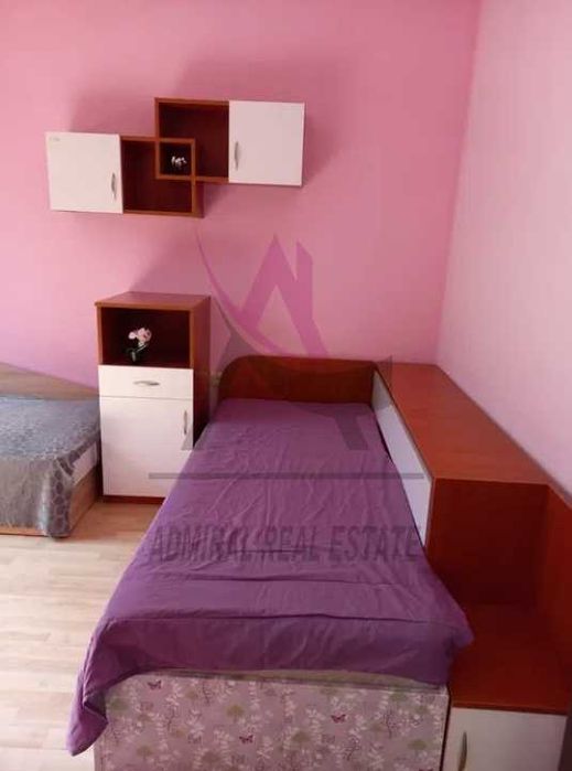 Страхотен тристаен -Трошево